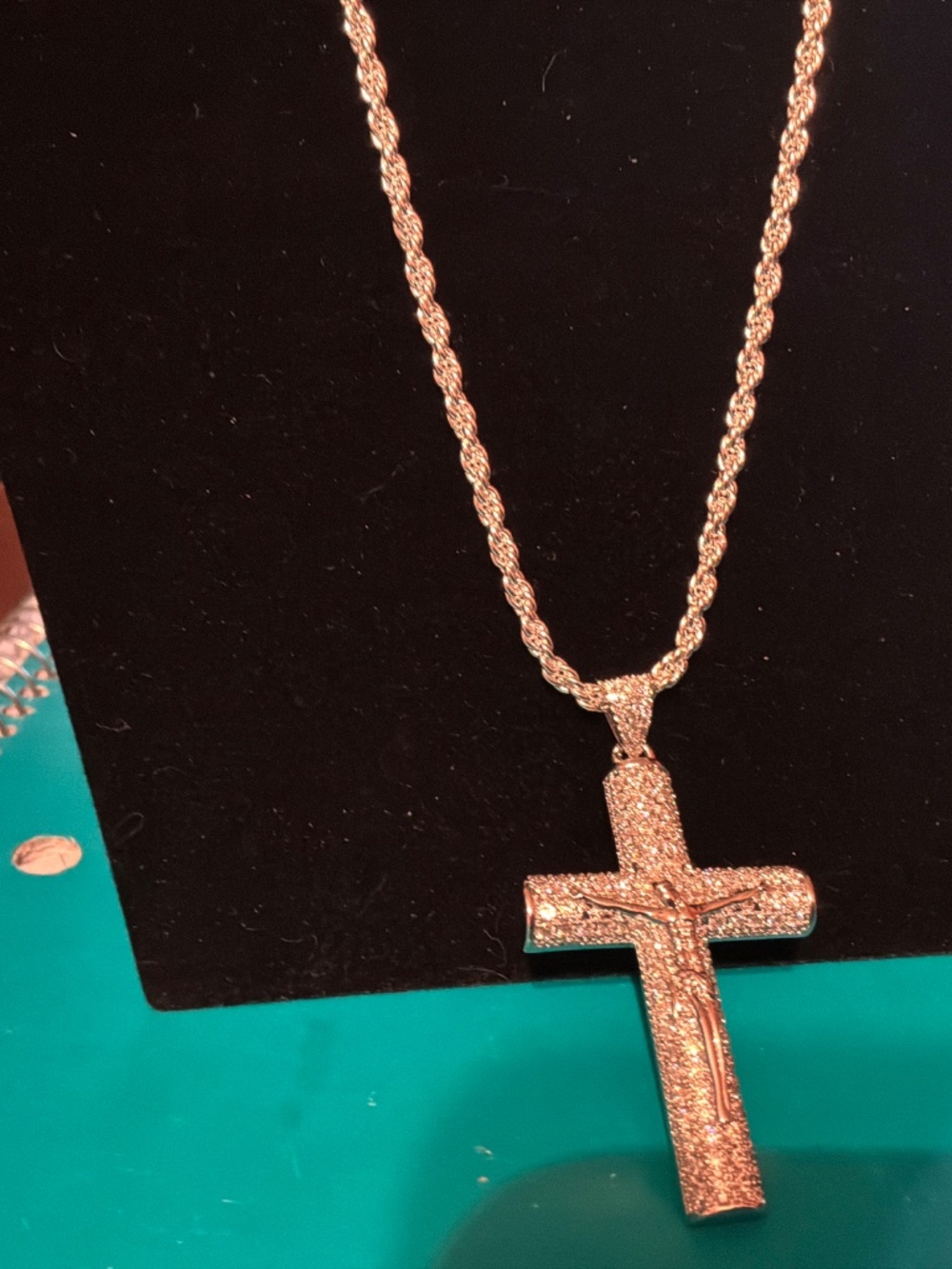 BEAUTIFUL 925 sterling Cross with 925 rope chain - Picture 2 of 2
